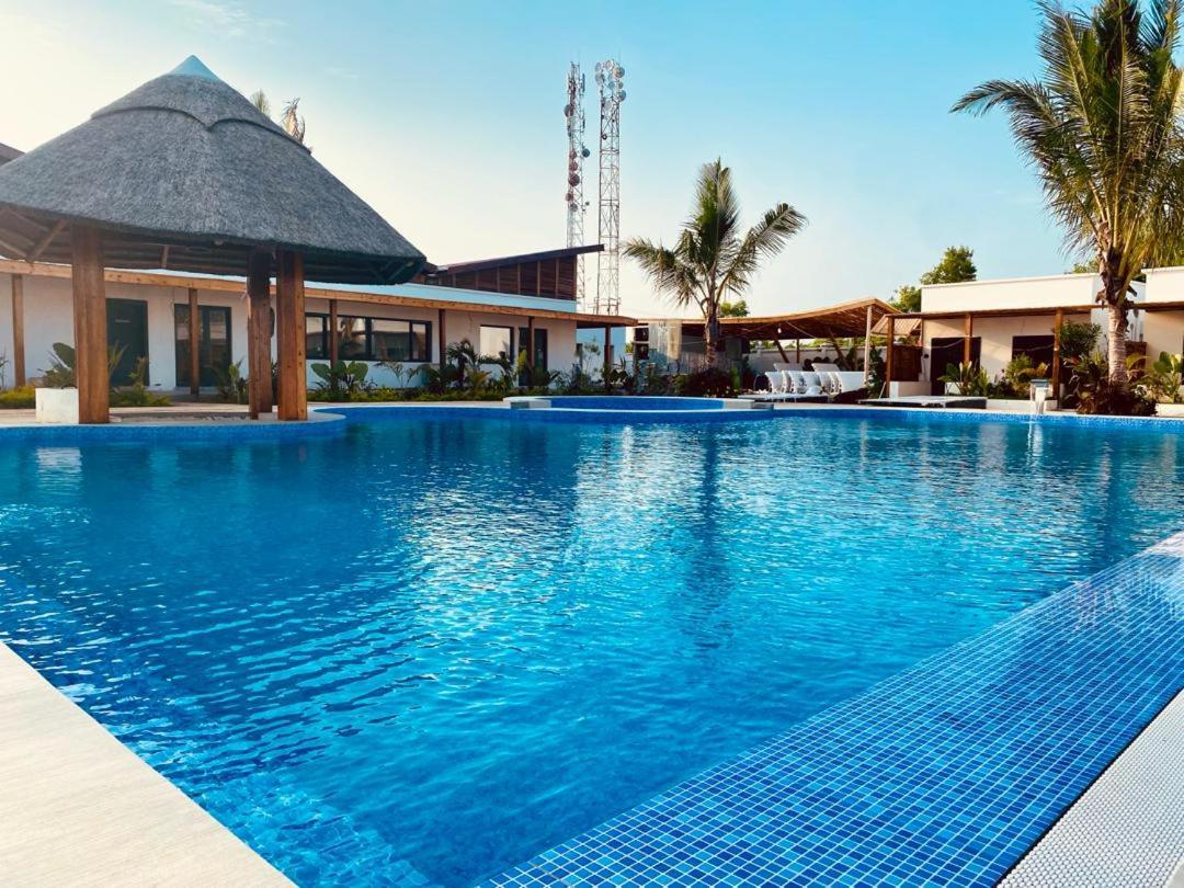 The Bali Resort Zanzibar Pingwe Exteriör bild